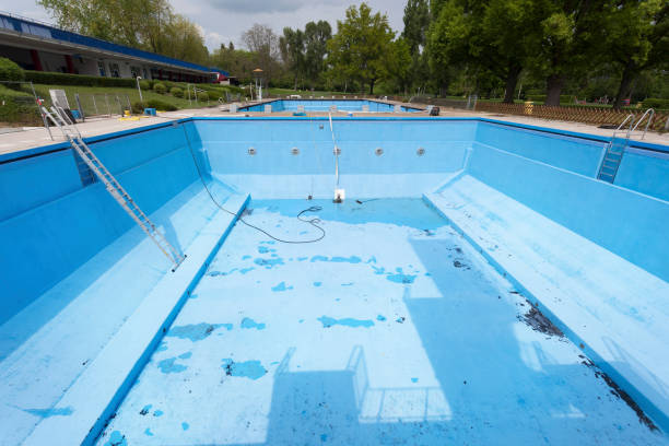 Best Flooded house restoration  in Des Plaines, IL